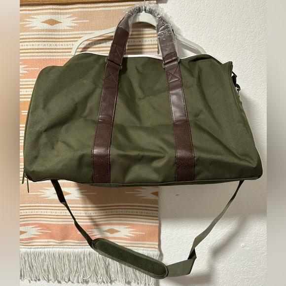 NWT Herschel Supply Novel Duffle Bag - Picture 5 of 7